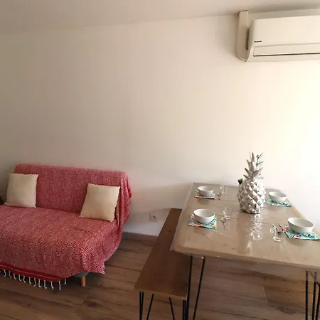 T2 Avec Terrasse Et Piscine Au Grau-du-roi, Proche Et Commerces - Fr-1-307-237 Apartment